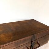 Wooden box closure iron