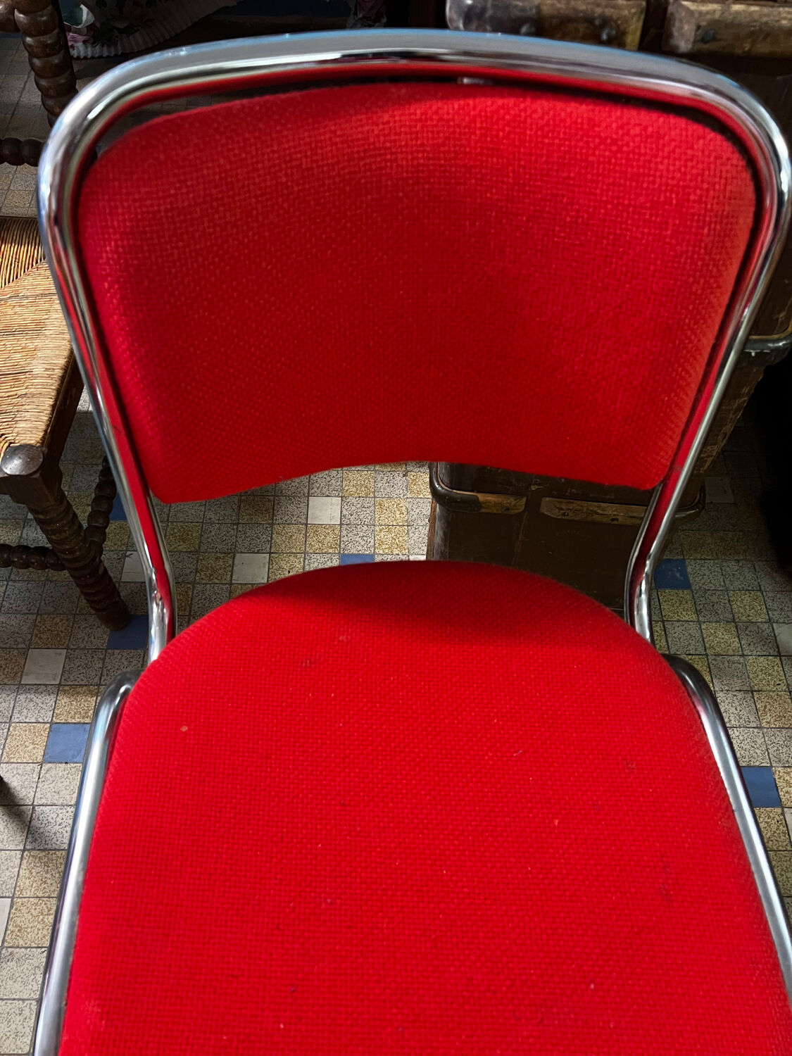 Set of 4 visitor chairs
