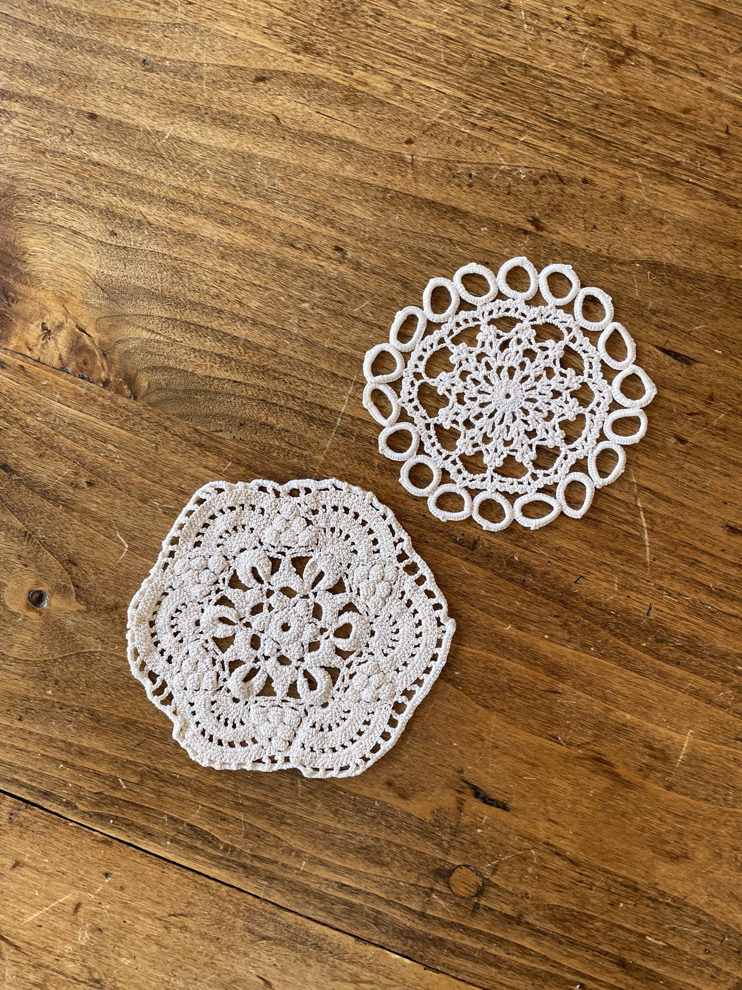 Set of 2 small placemats, crochet coasters, beige - vintage, old