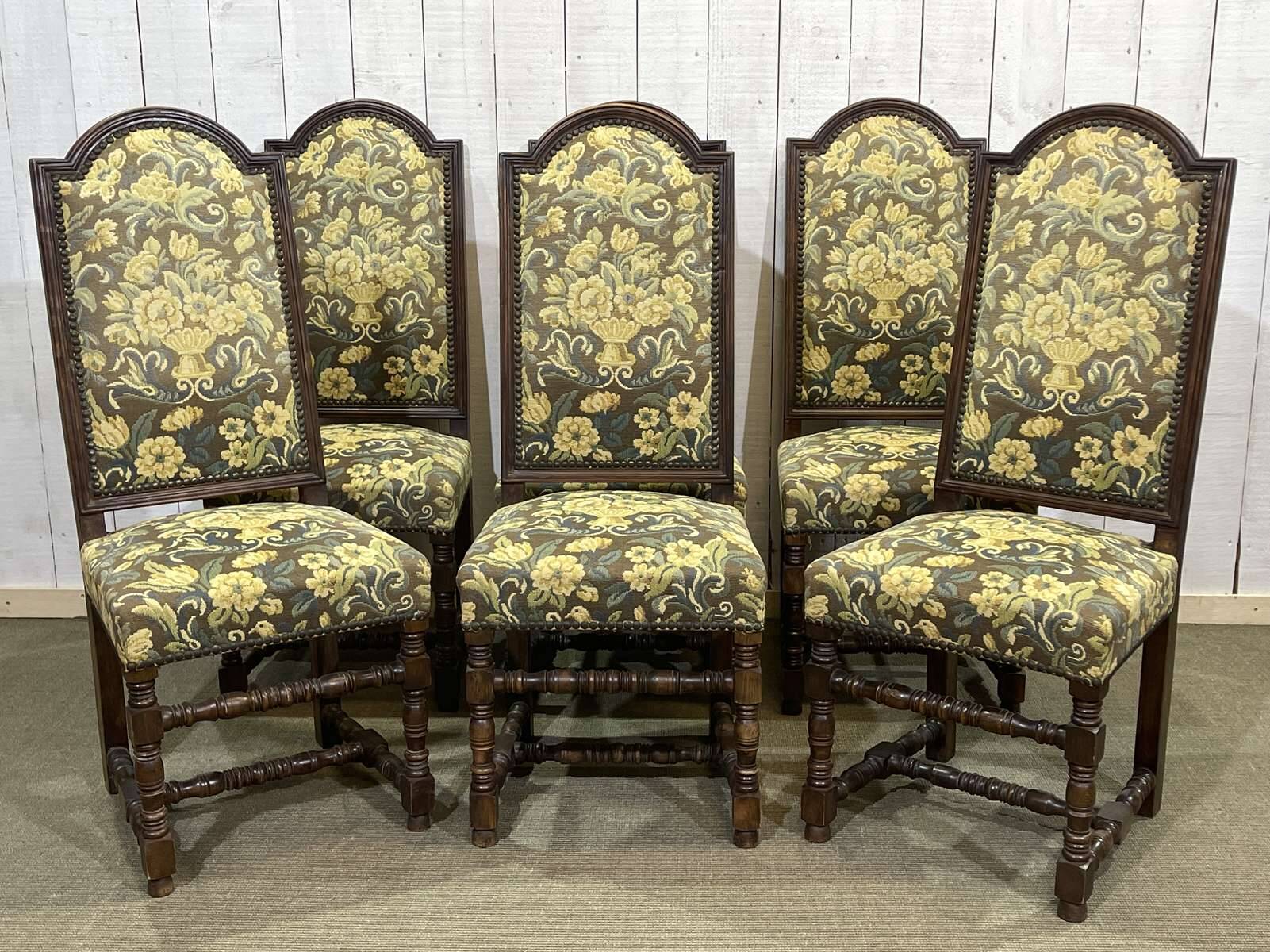 Set of 6 louis xiii beech chairs from the 1950s