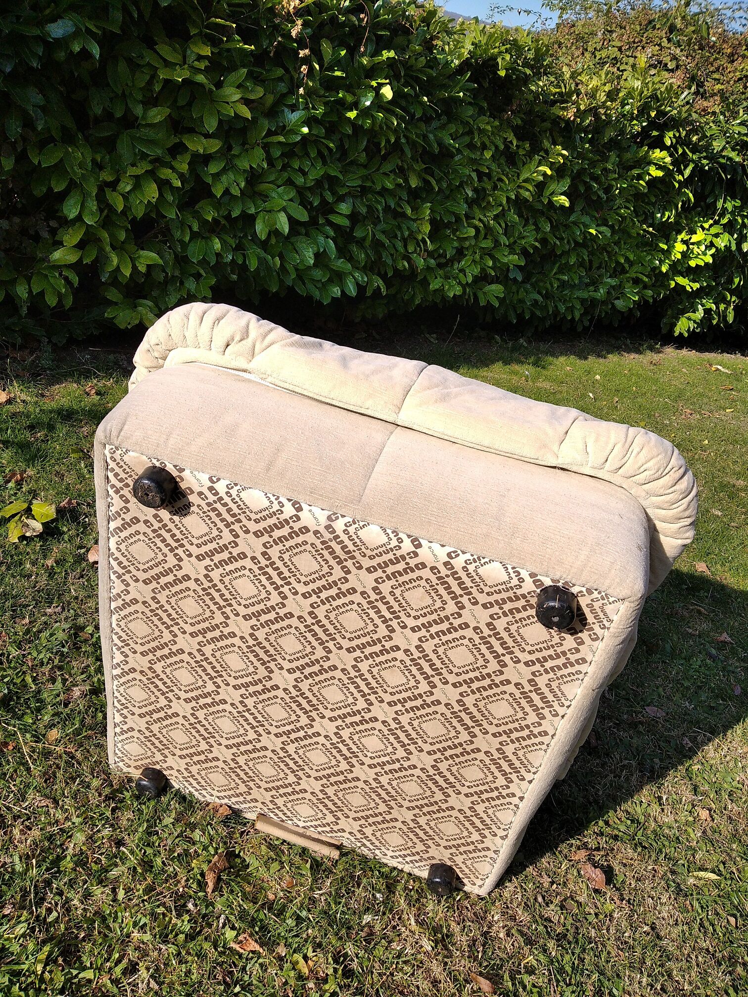 Cinna fireside chair gao model