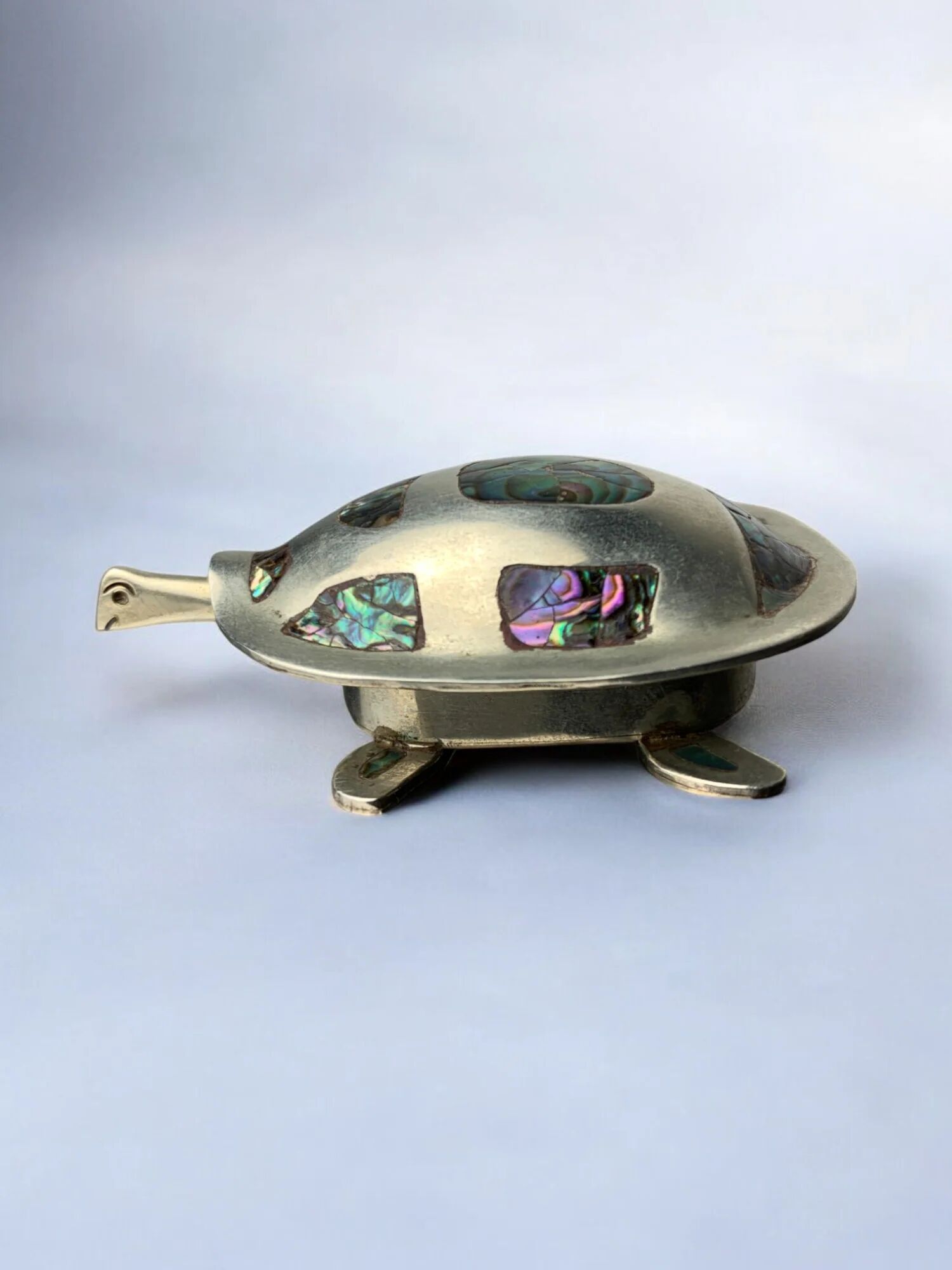 Abalone shell & alpaca silver turtle box, Mexico, 1970