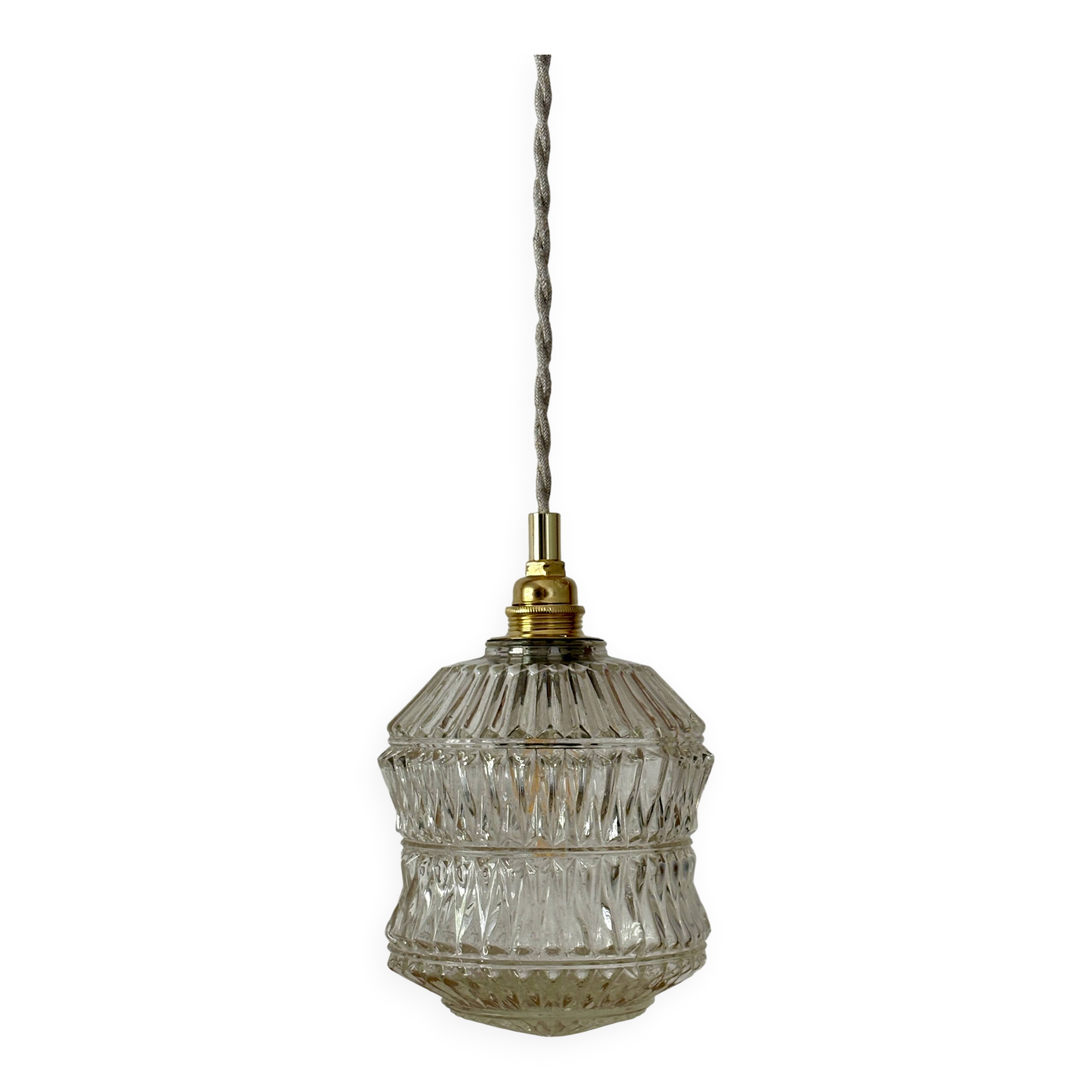 Suspension globe vintage en verre moulé