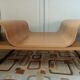 Table basse en bois cintré