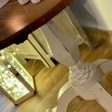 Triod pedestal table