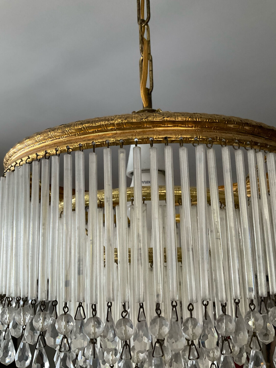 Waterfall chandelier in brass and tassels from the 60s and 70s