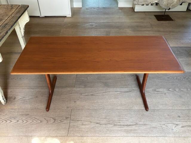 Table basse en teck de Karl-Erik Ekselius - Suède années 60