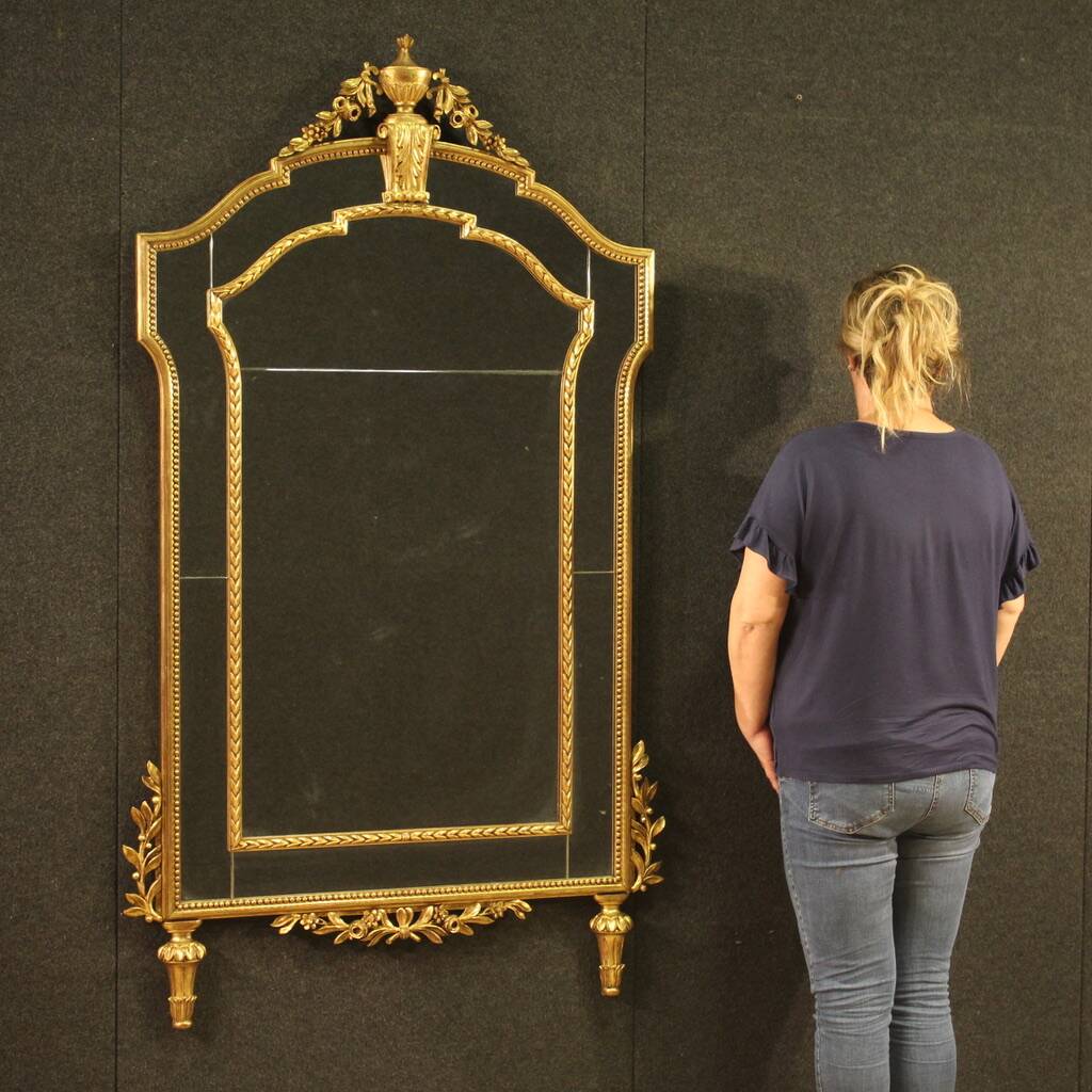 Miroir de style Louis XVI du XXe siècle