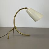 Tripod kalmar stilnovo style hollywood regency table lamp in brass, austria, 1950s