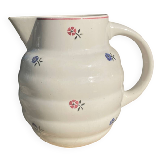 Earthenware pitcher, 1920