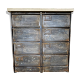 Furniture with 8 metal and wood flaps.