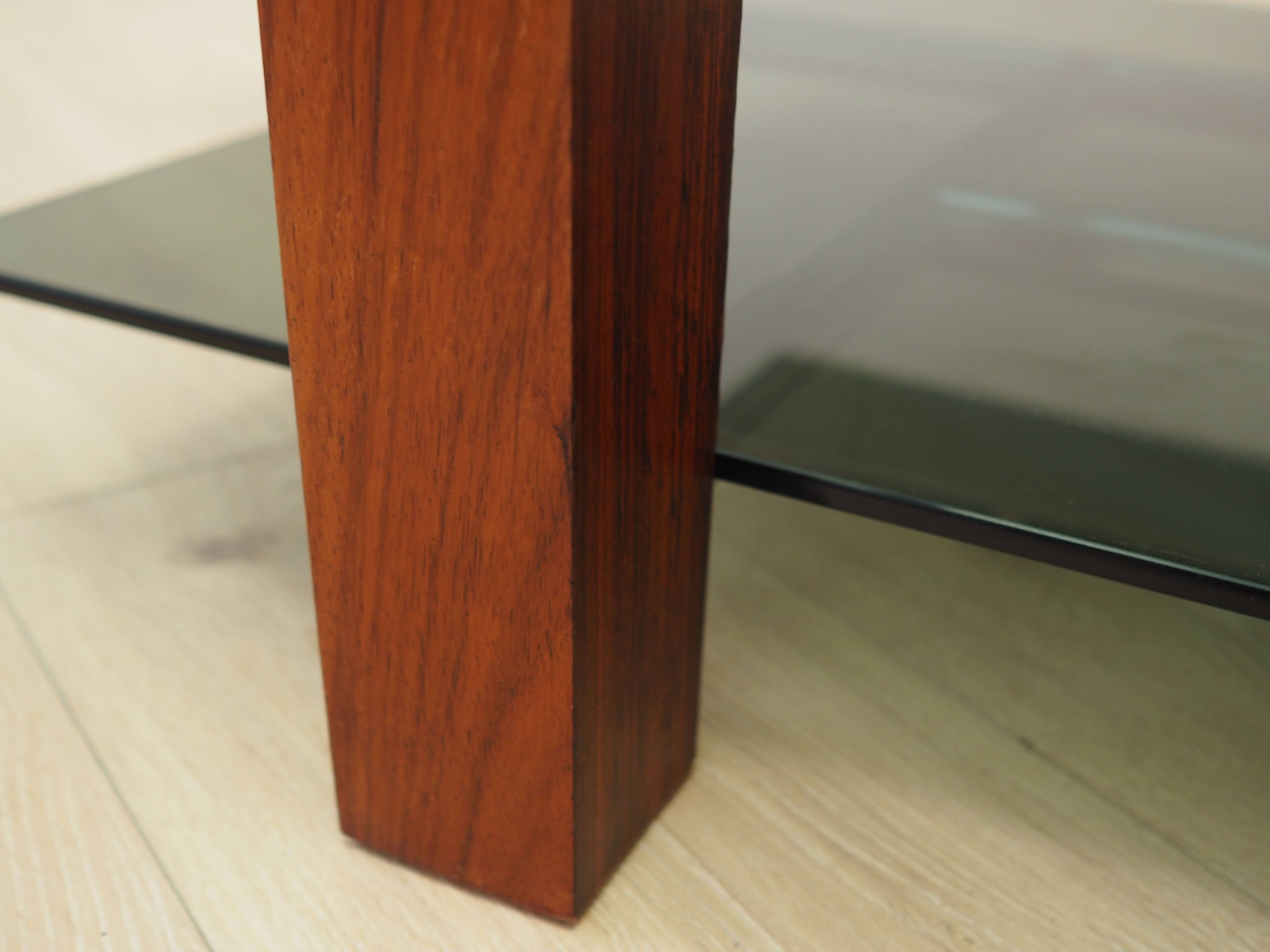 Glass table, Italian design, 1970s, production: Italy