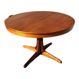 Baumann teak table