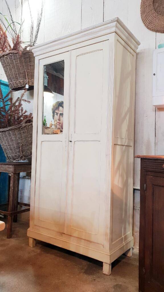 Vintage Parisian wardrobe