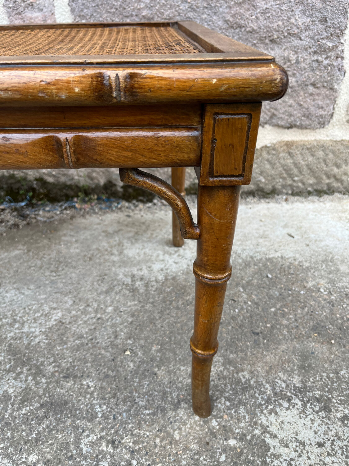Canning coffee table