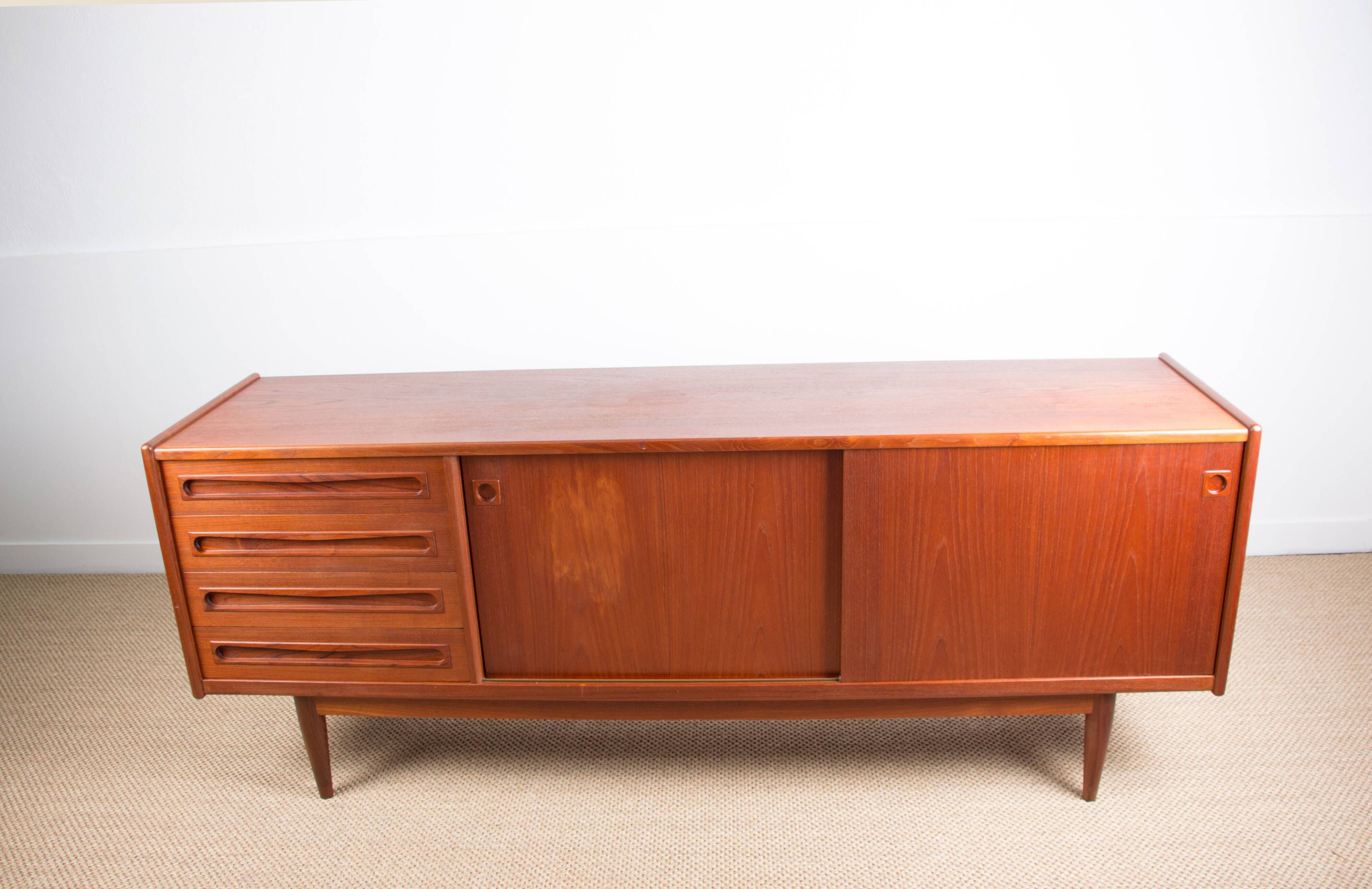 Danish teak sideboard 200 cm, model 31b, by Johannes Andersen 1960.