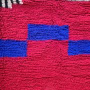 Tapis en laine naturel traditionnelle à motifs colorés taille 2/3 m