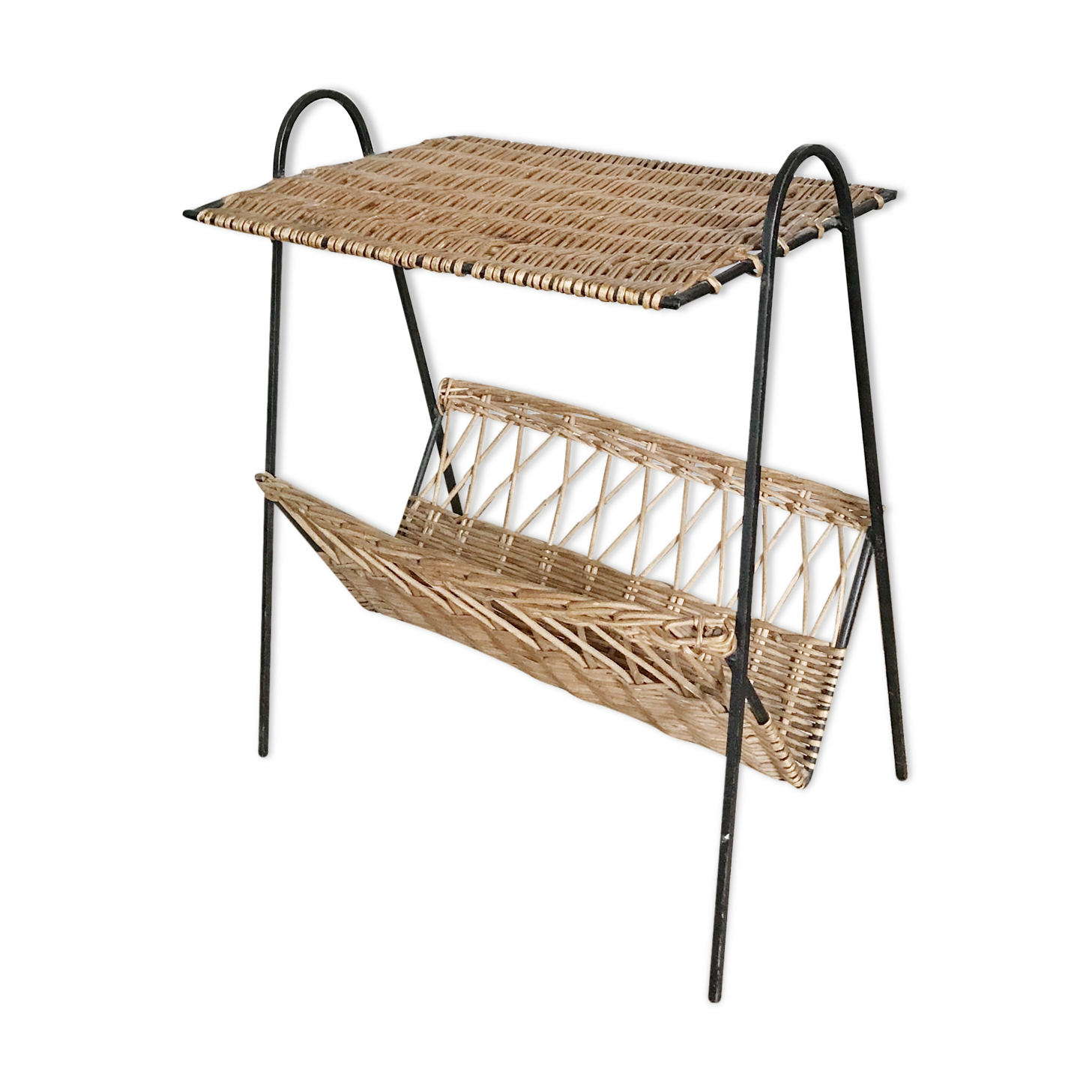 Table metal and wicker, 1950.