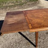 Farm table