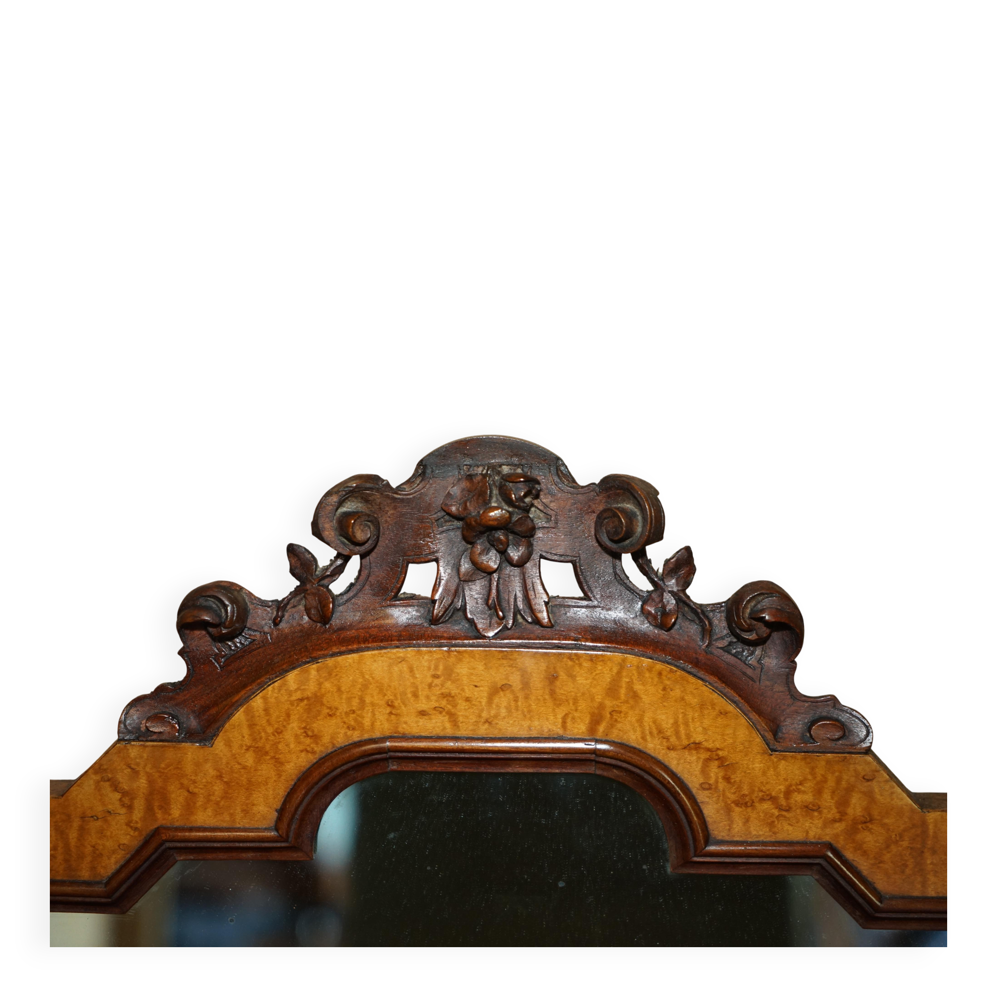 Victorian Hairdresser in Amboyna and Ebony Restored