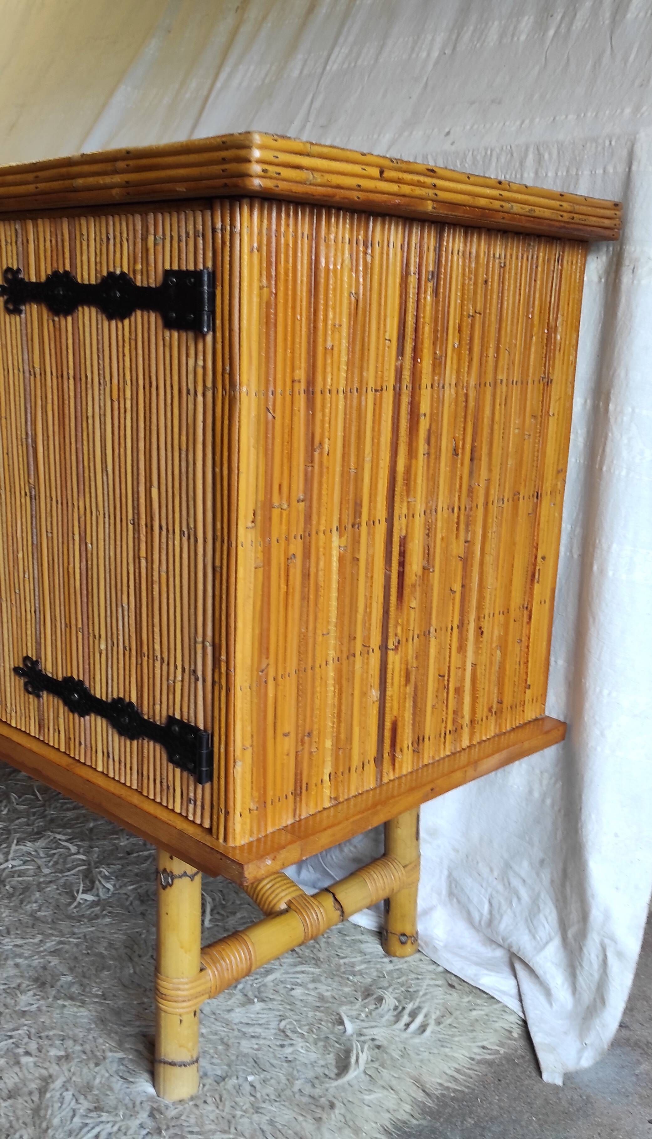 Rattan and bamboo sideboard in the style of "Le doux Minet" - 1960s/70s