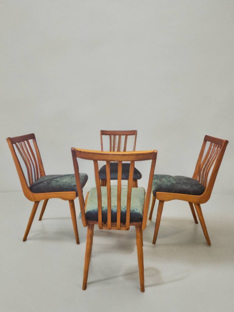 Dining room set, extendable table and 4 chairs, Czech vintage 19.