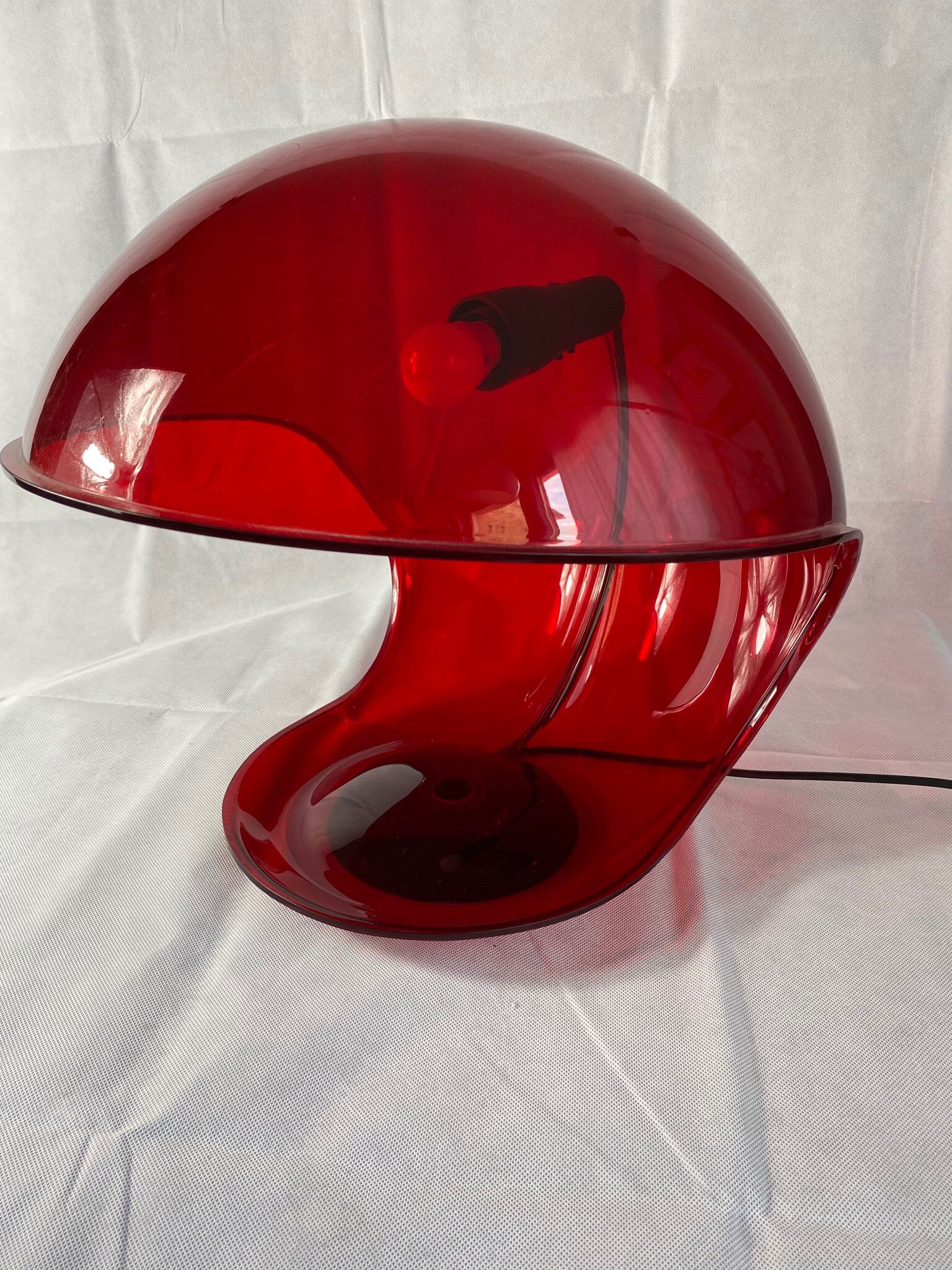 Foglia table lamp by Elio Martinelli