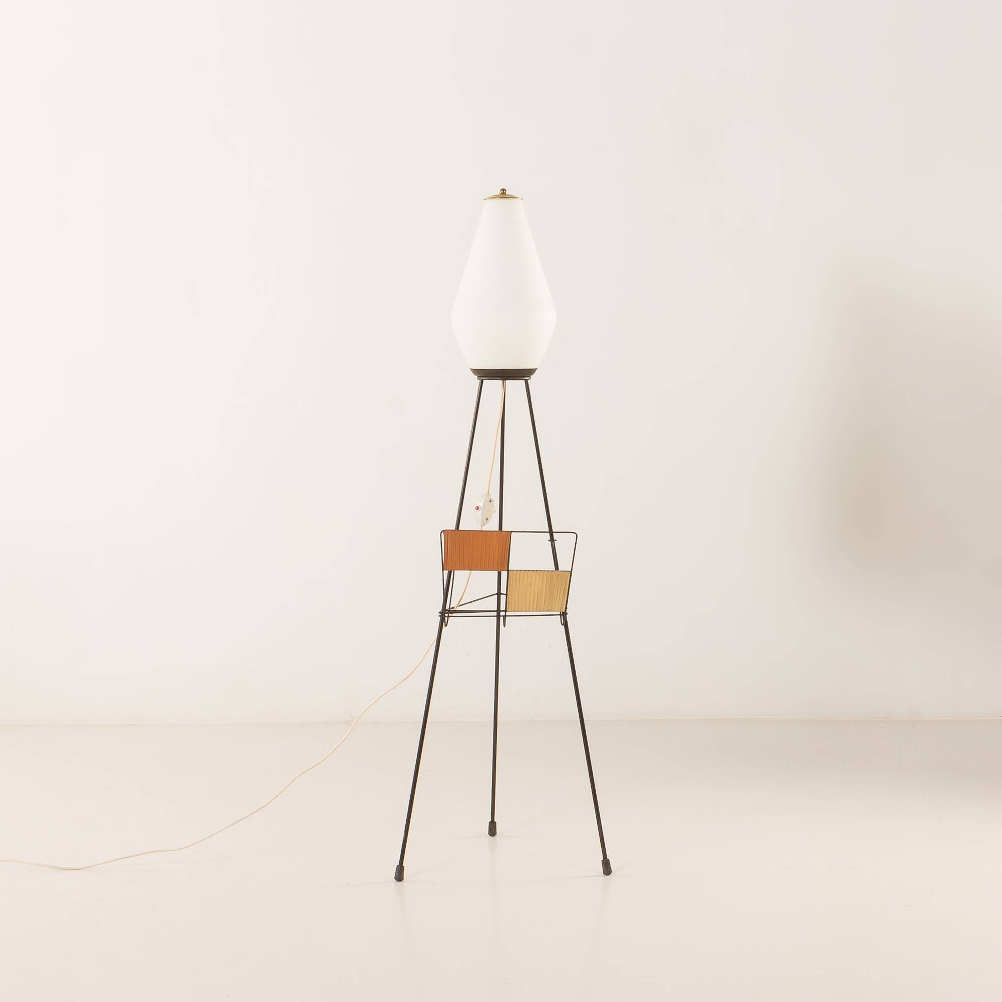 Italian mid-century floor lamp with a newspaper rack in Stilnovo style, 1960s