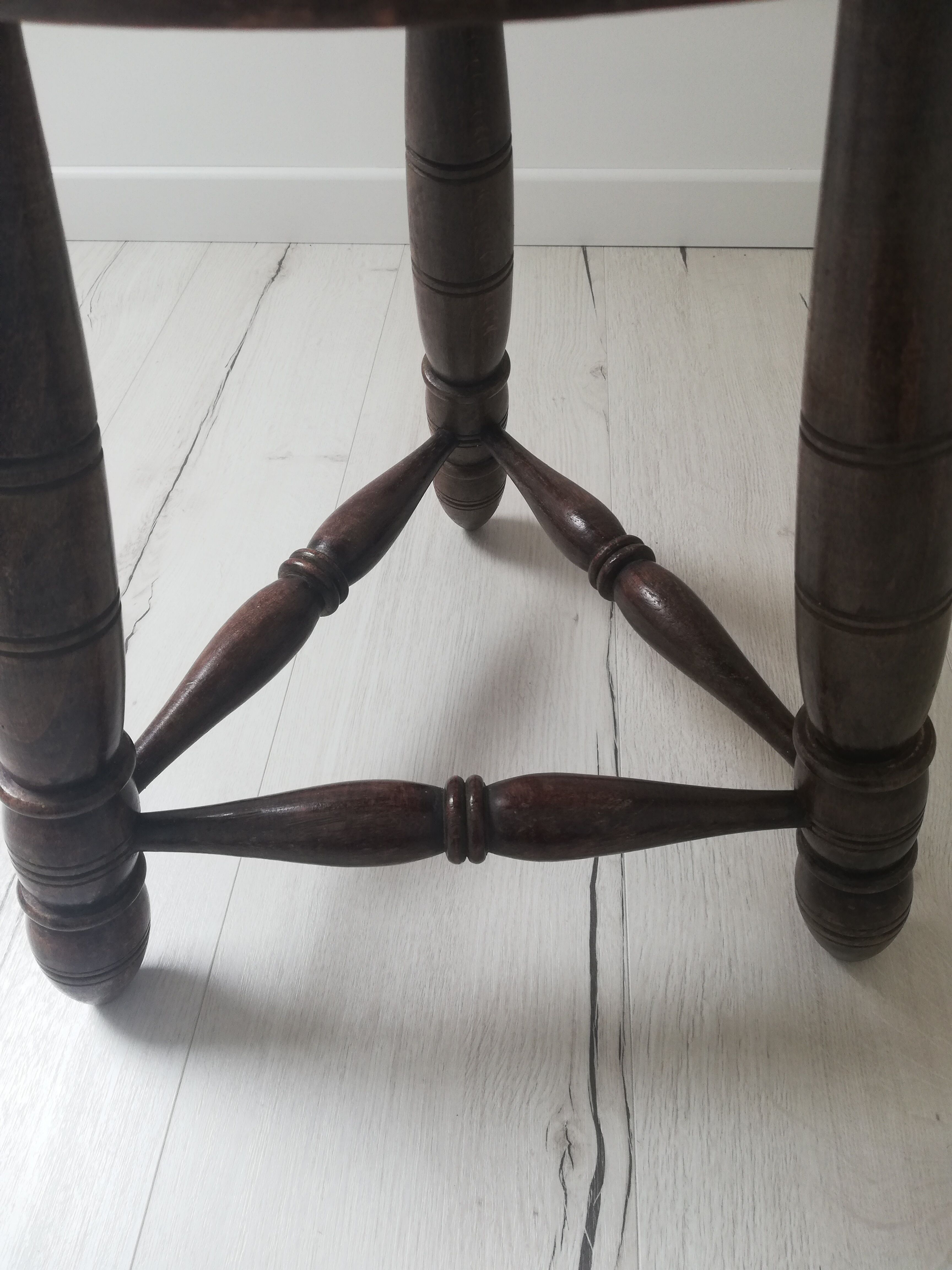 Vintage tripod stool