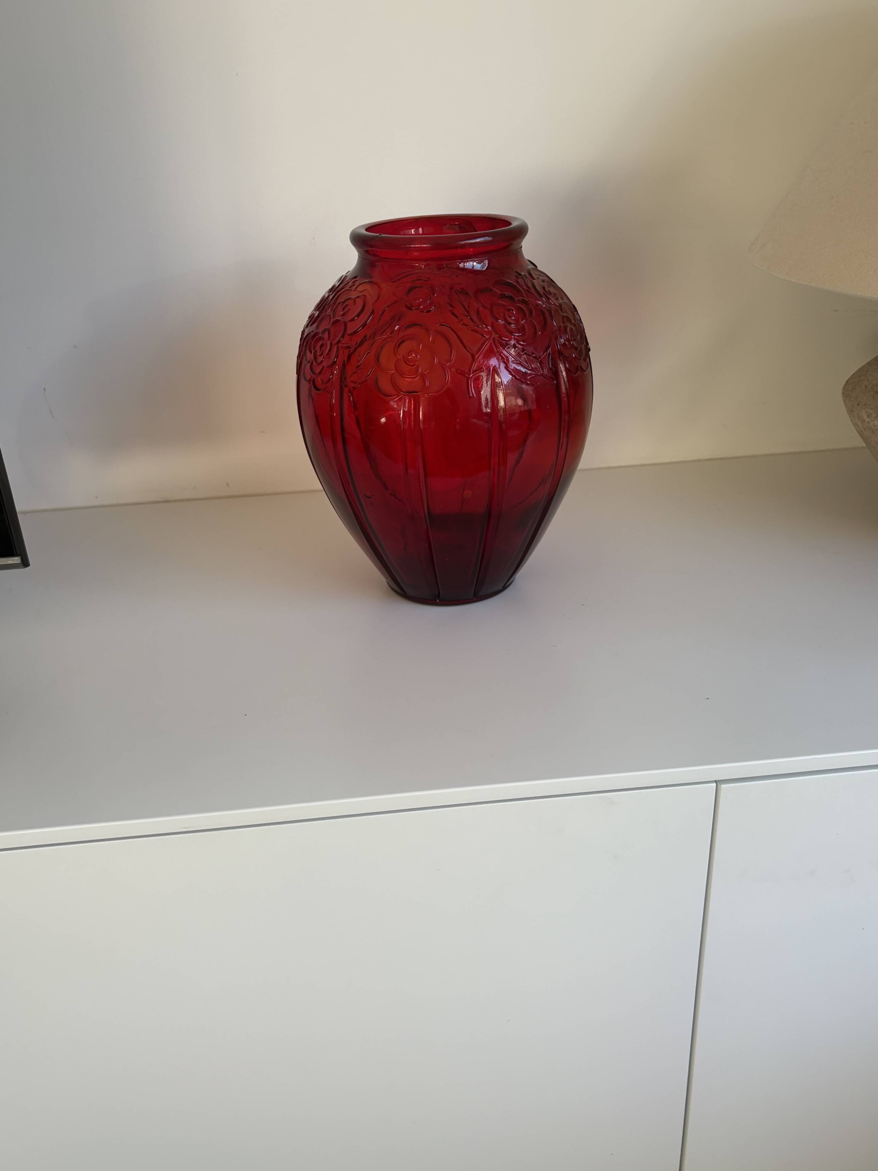 Large volute vase in pressed glass Art Deco