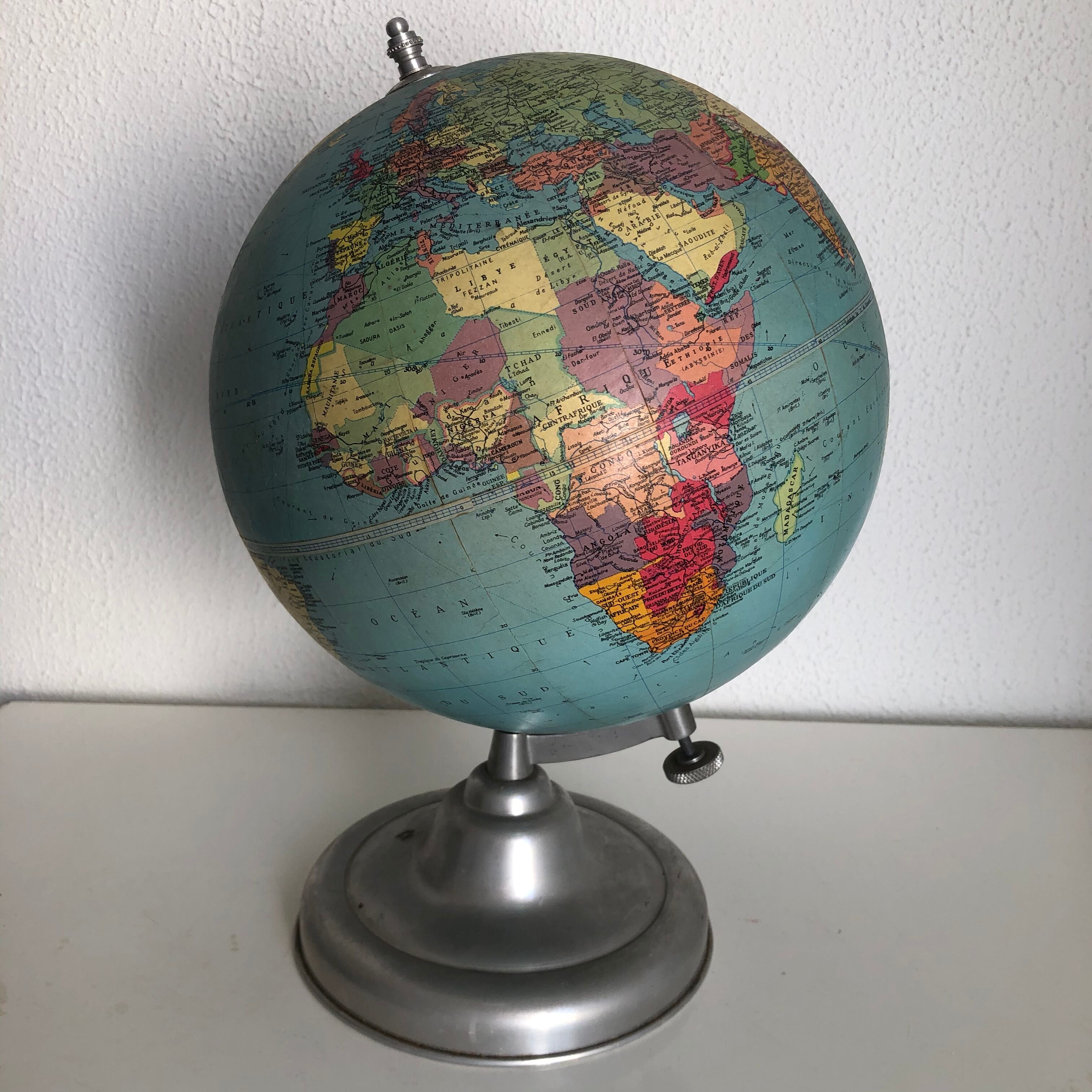 Vintage Taride Tripod Globe 1961 - 37 cm