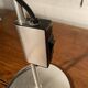 Lampe de bureau rise and fall de peter nelson et ronald home pour conelight