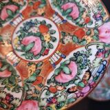 Set of 9 Macau porcelain bread or pasta plates, hand-painted