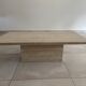 Table basse en travertin