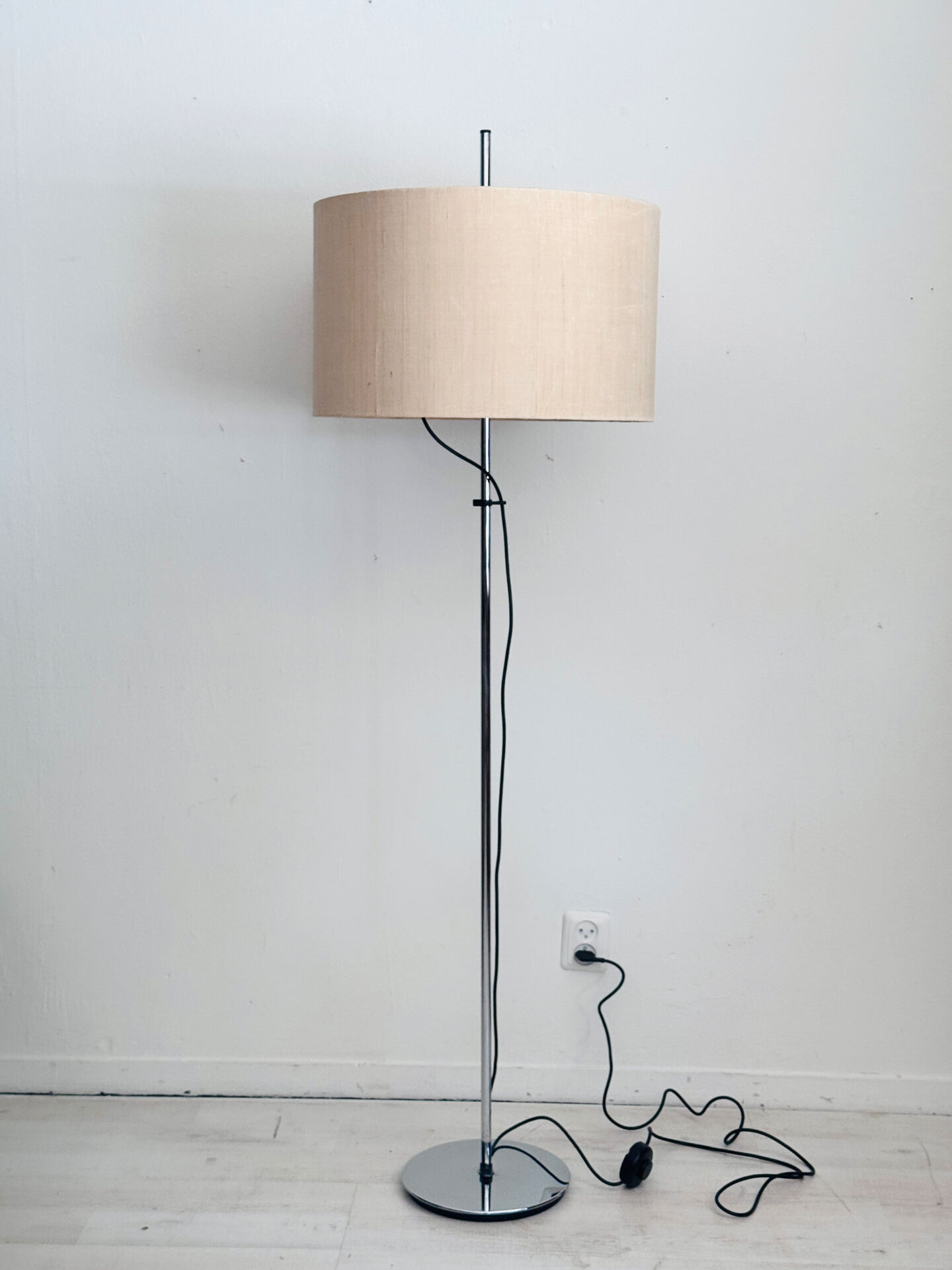 Vintage minimalist floor lamp Staff Leuchten 1960