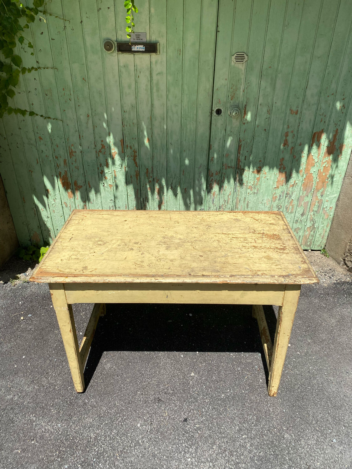 Small farmhouse table