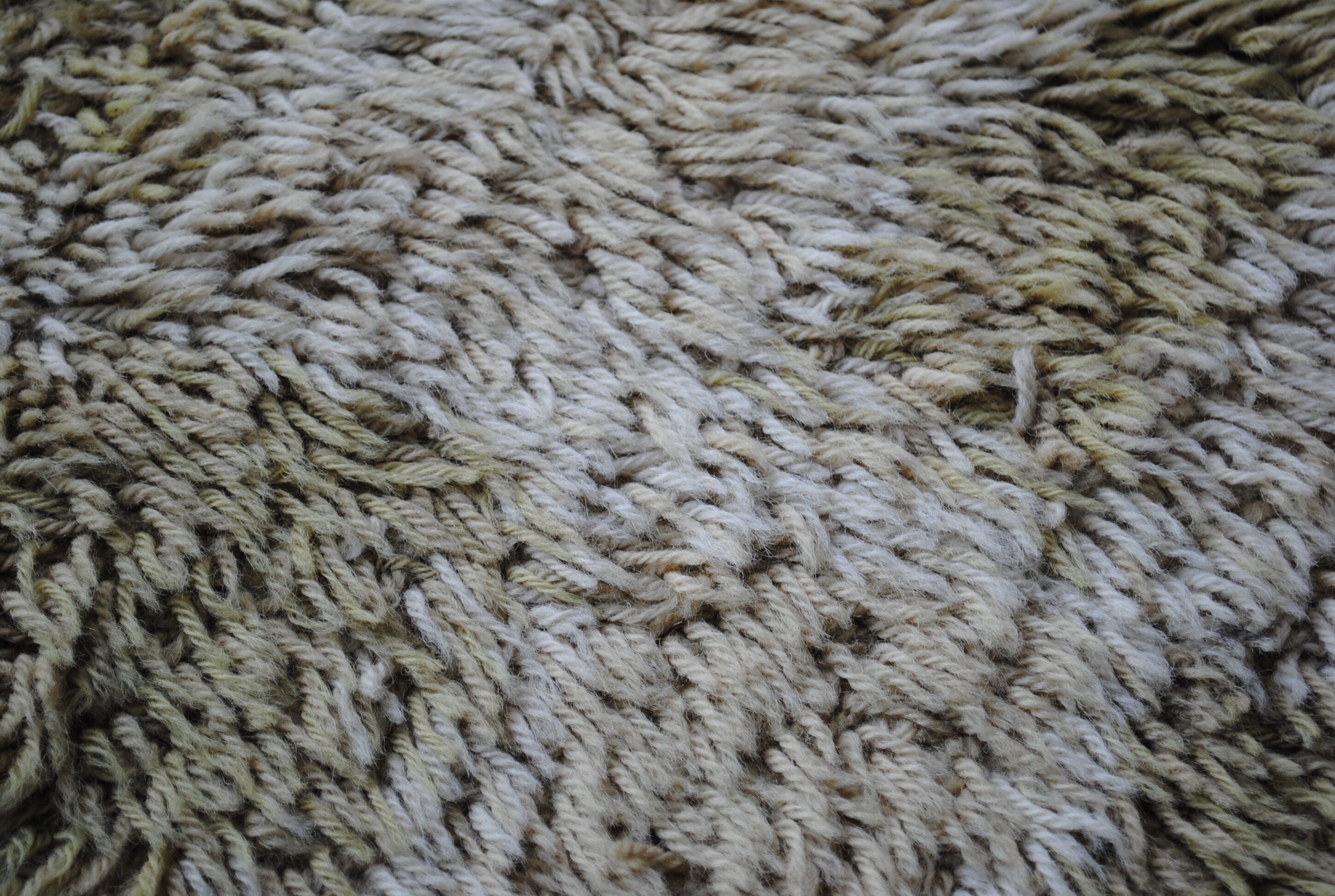 Vintage year 70s 250x350cm desso carpet