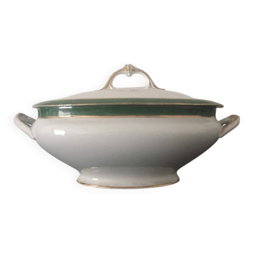 white soup tureen with green trim from Paris Rue Rivoli Aux Lions De Faïence