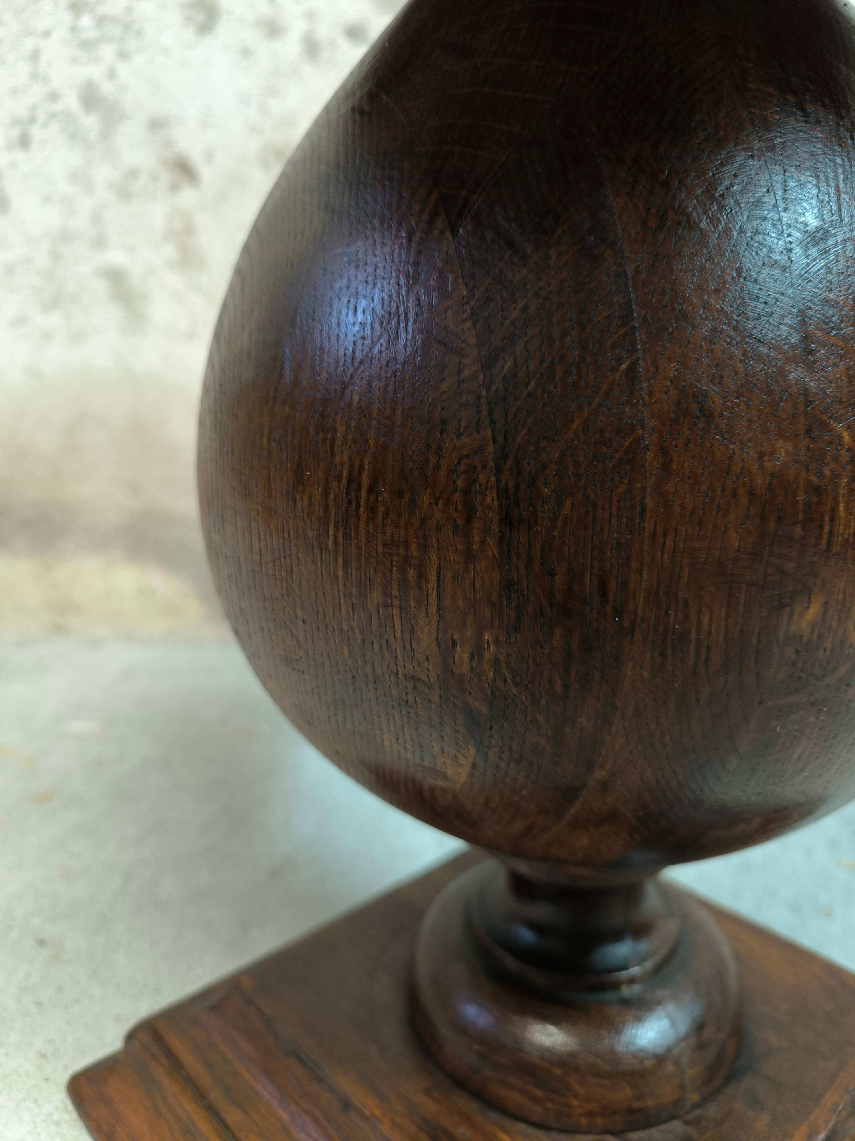 Vintage side table in solid wood