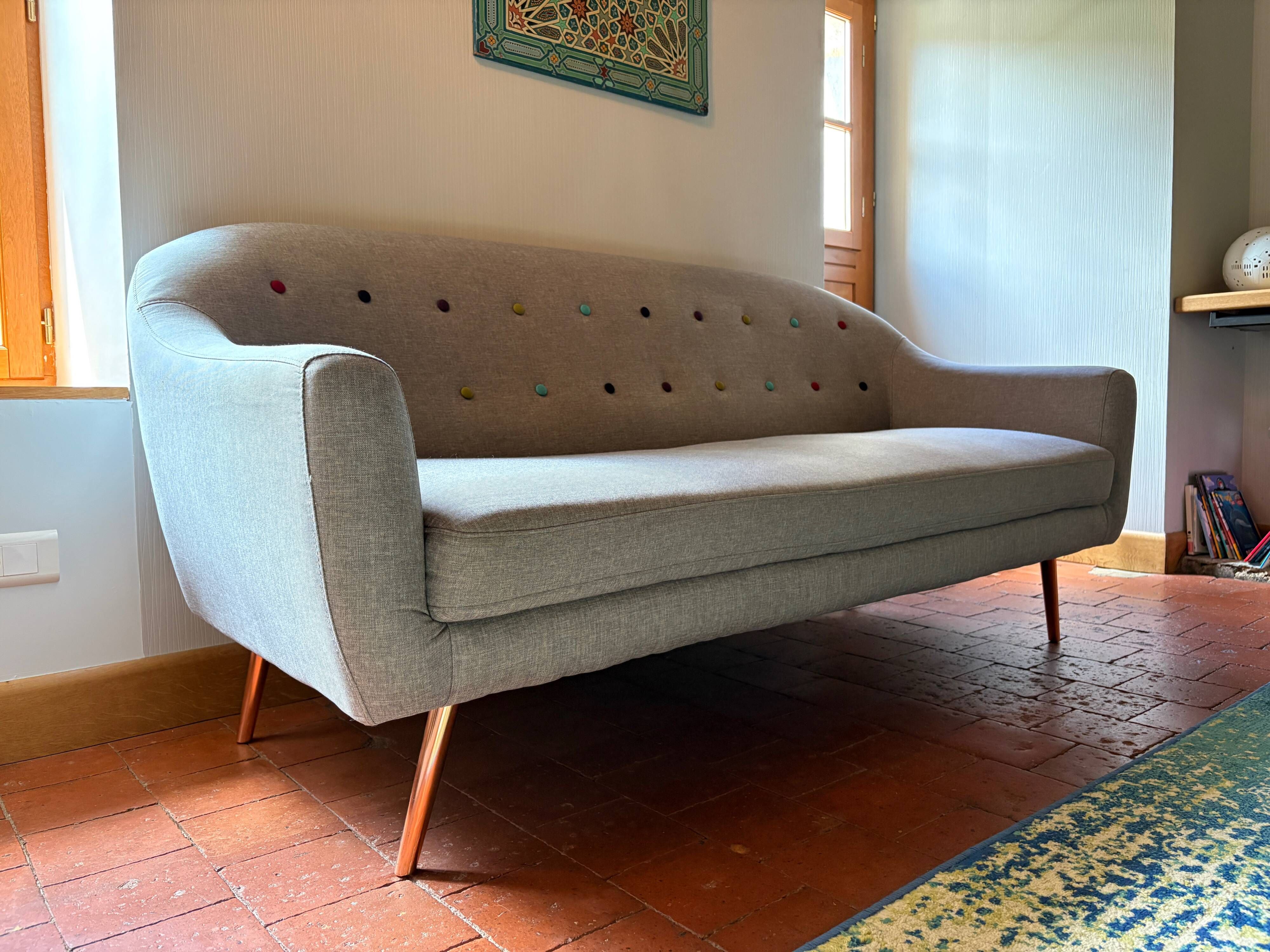 Contemporary sofa