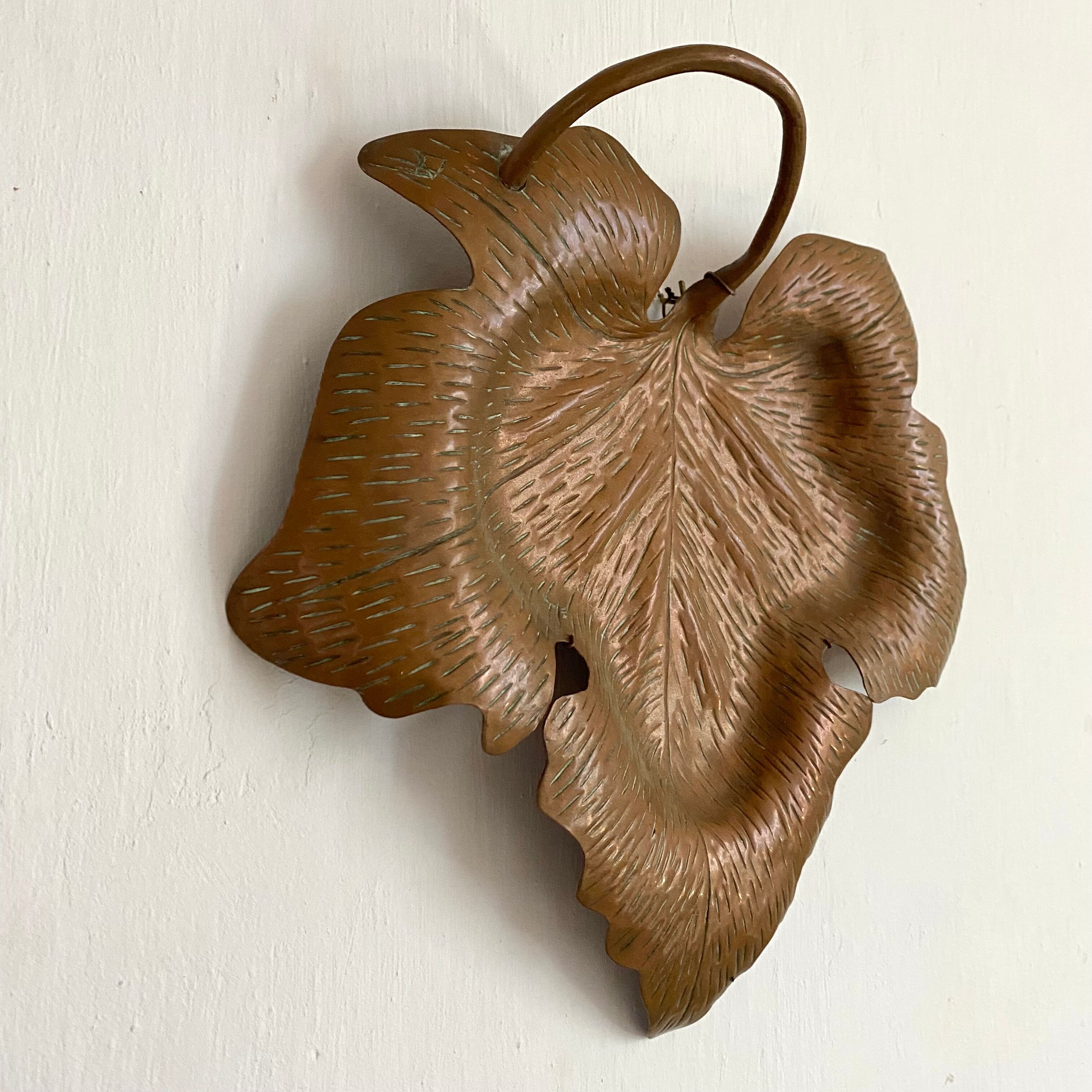 Decorative copper leaf plate