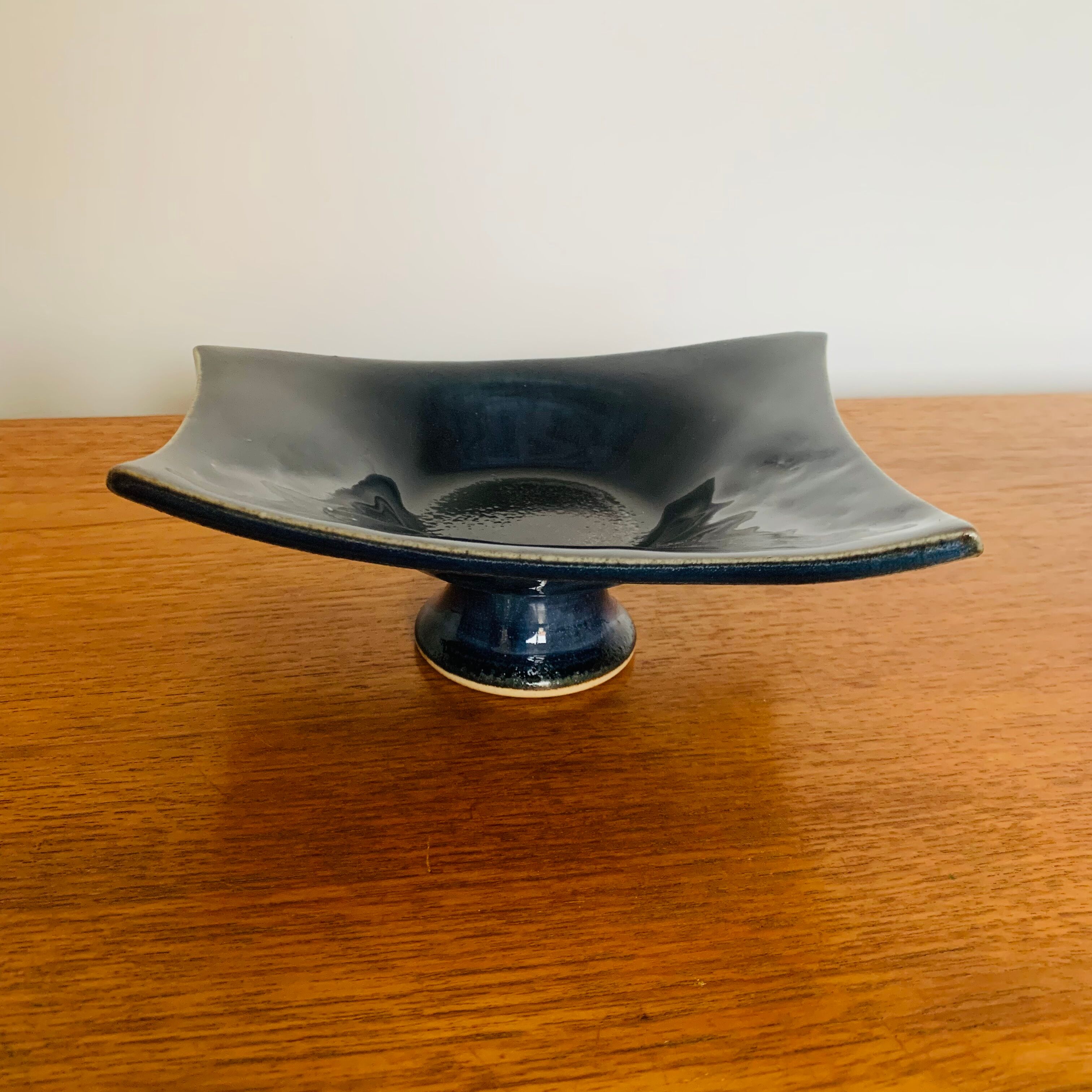 Bowl, vintage empty pocket