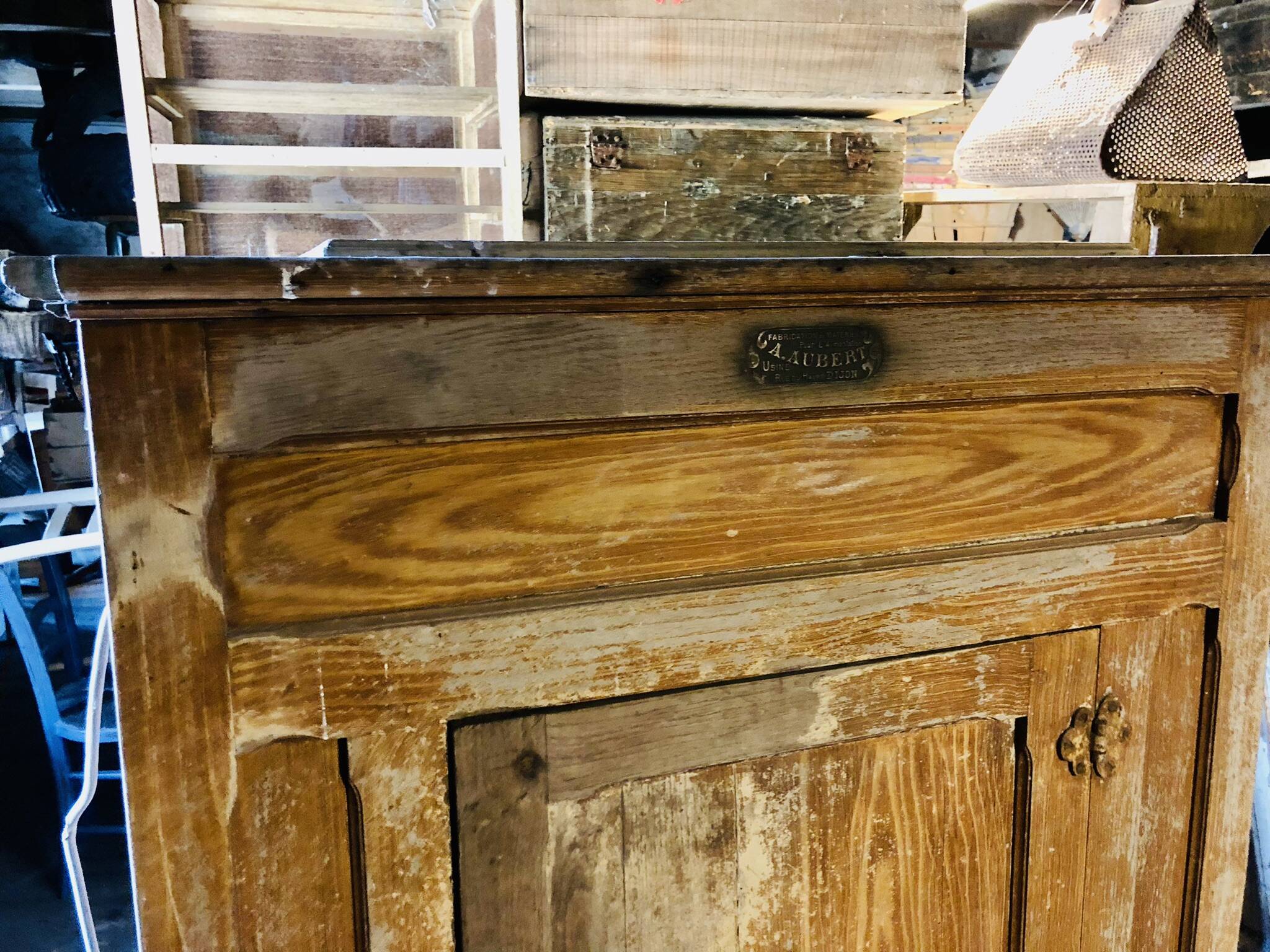 Large Fridge - Cabinet in a pretty Dijon patina from the 1900s
