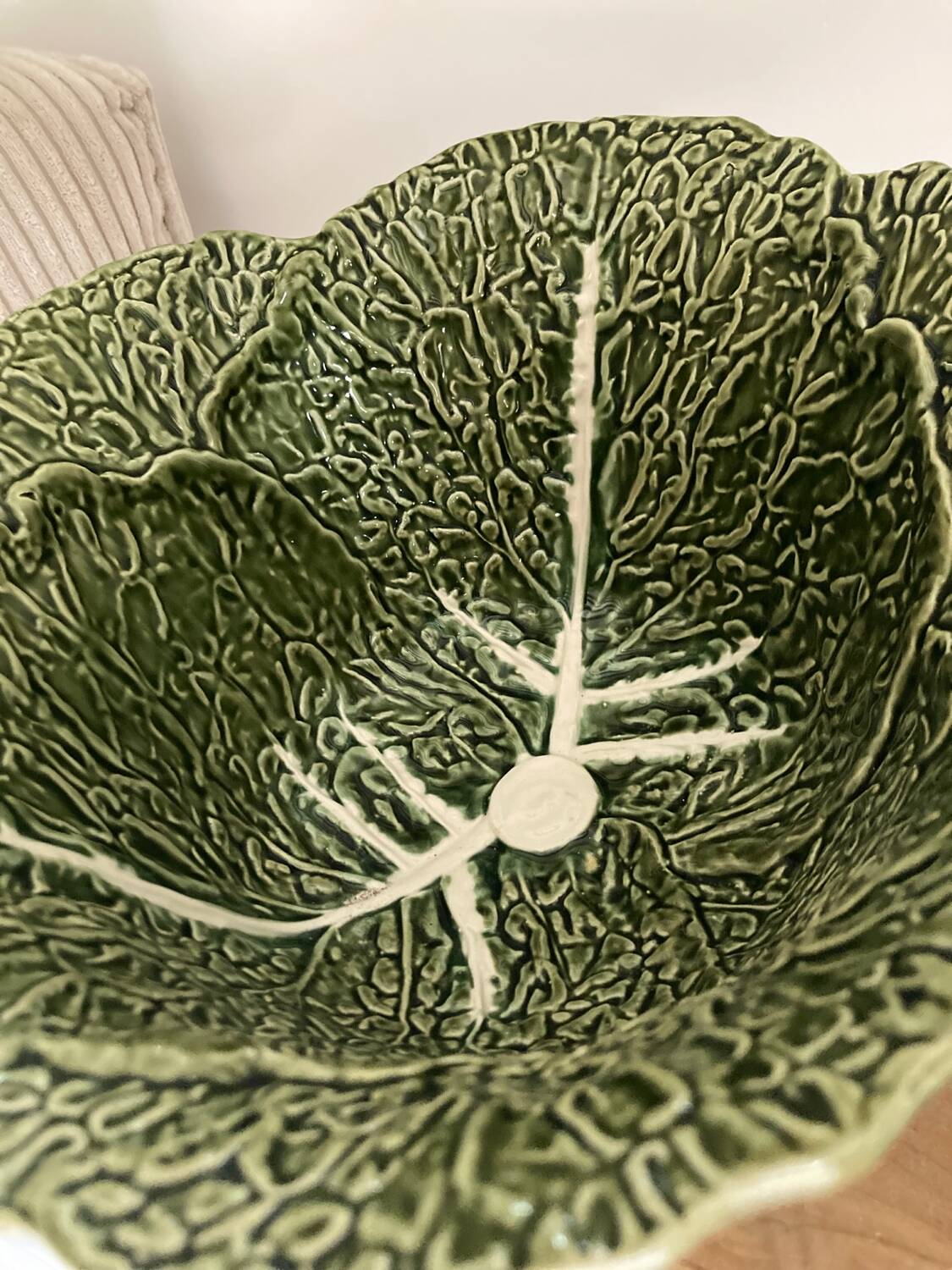 Cabbage barbotine salad bowl