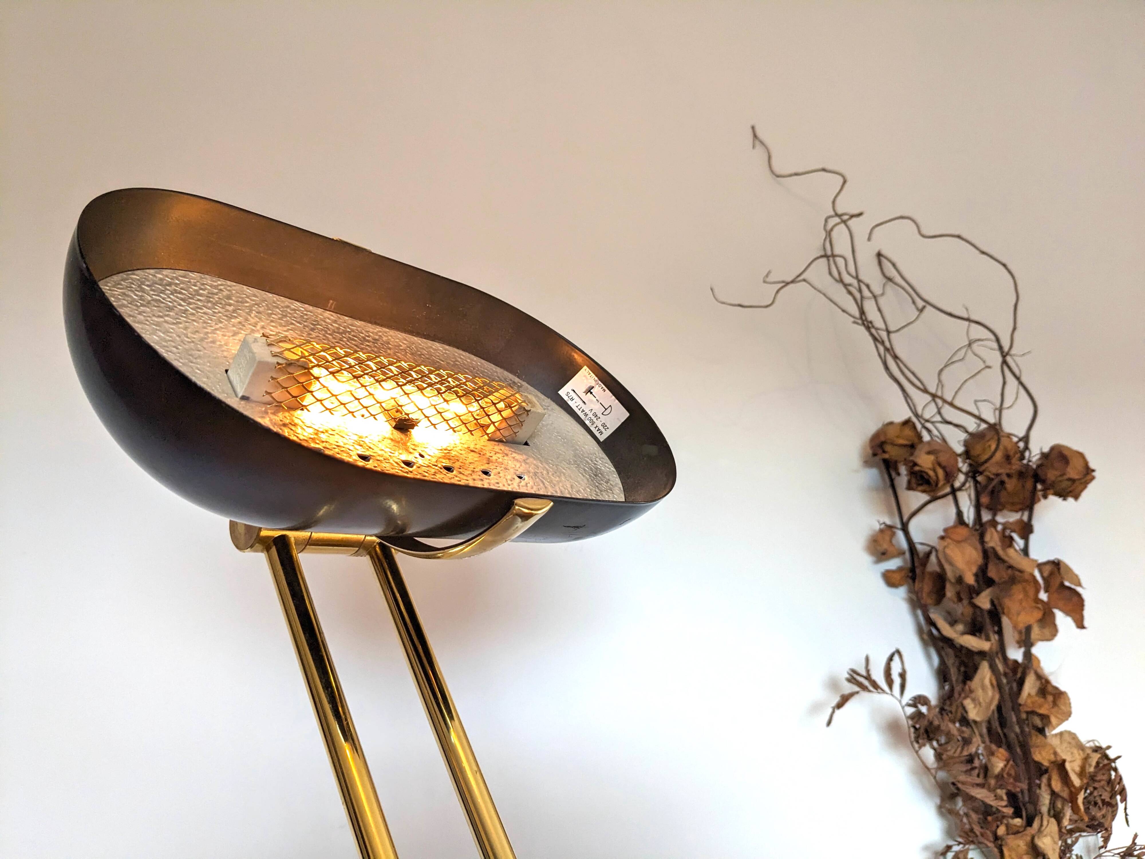 Lampadaire réglable Relux Milano, design italien contemporain