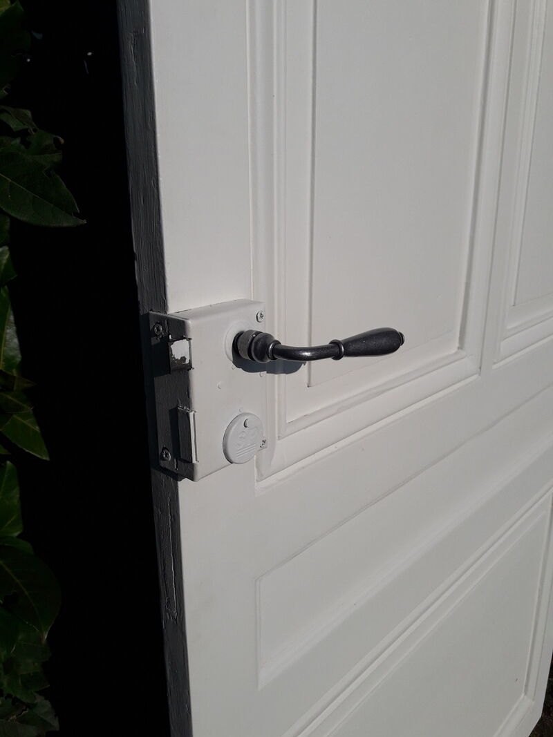 Door 207x99,5cm communication back panel molded