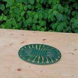 Cast iron trivet