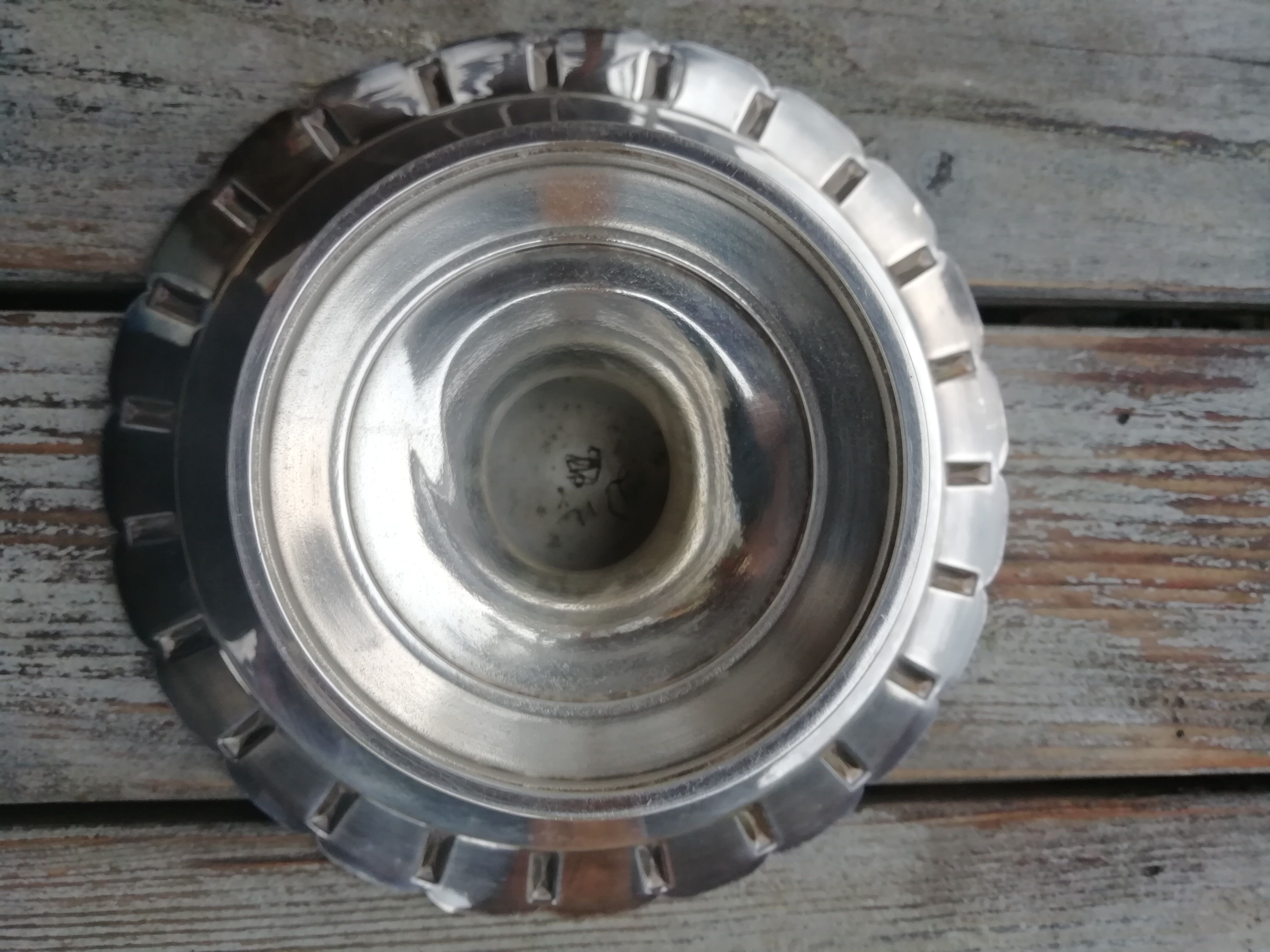 Coupe à piedouche métal argenté