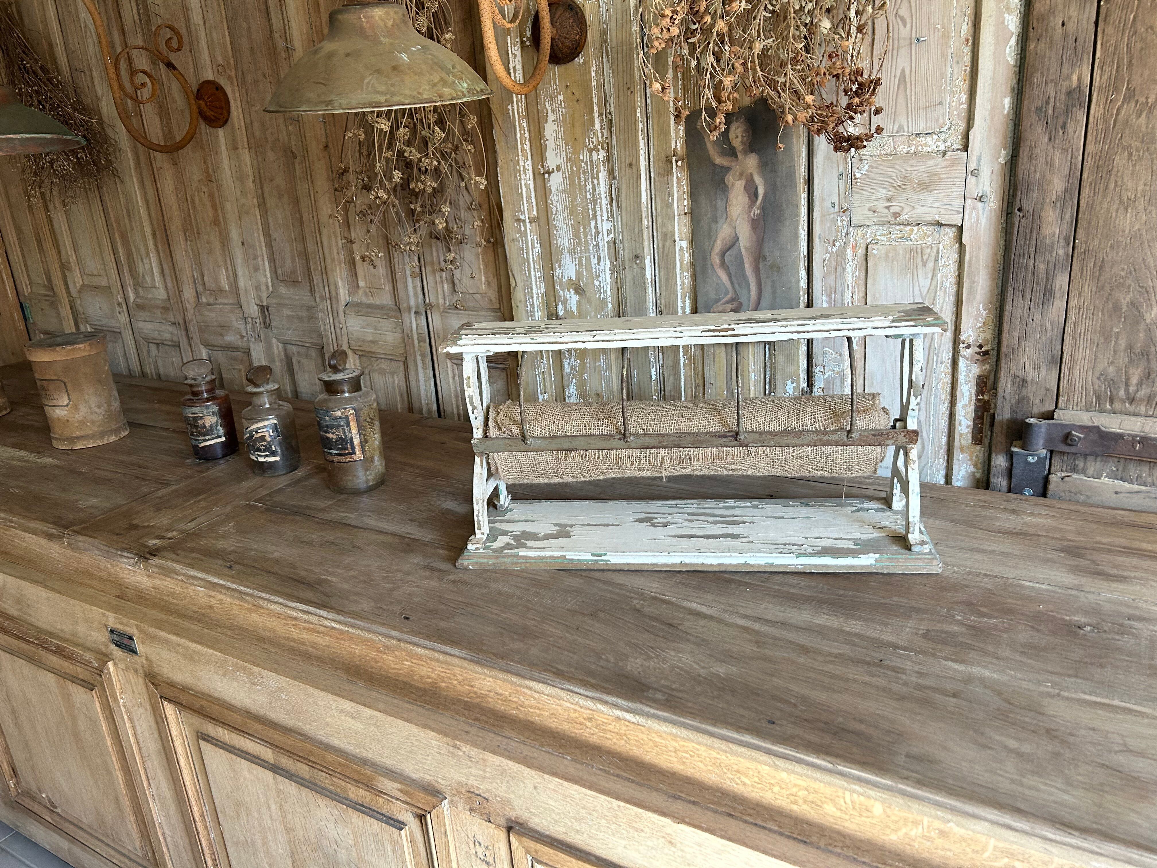 Exceptional large oak counter 288 cm