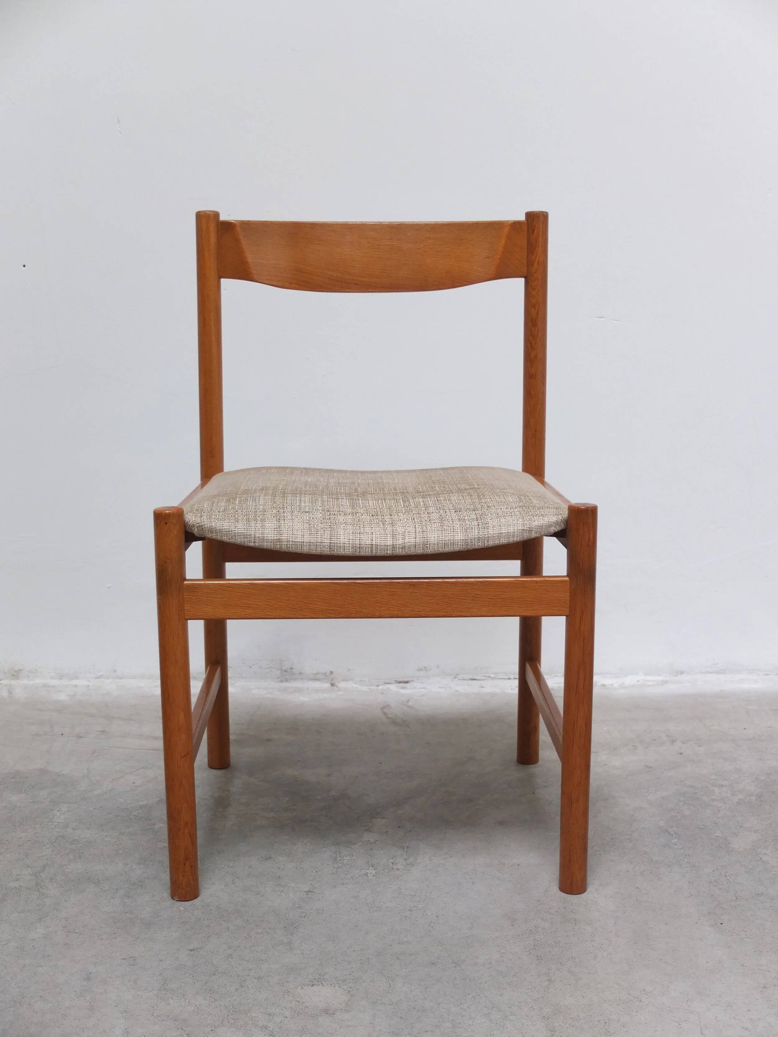 Set of 6 dining chairs in oak by Meubelatelier Vanda Watervliet, 1960s